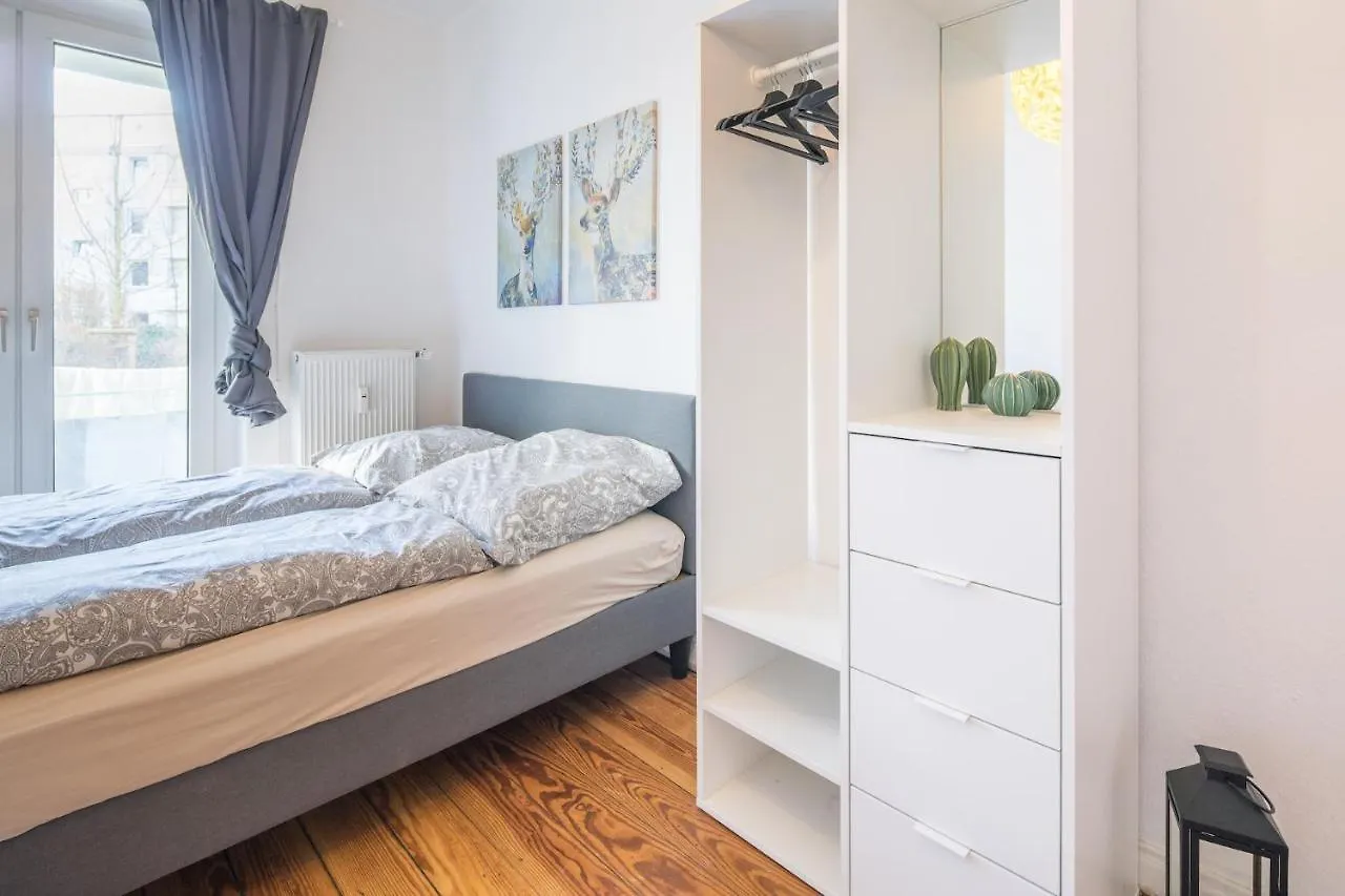 Cosy Apartment For 6 Hamburg